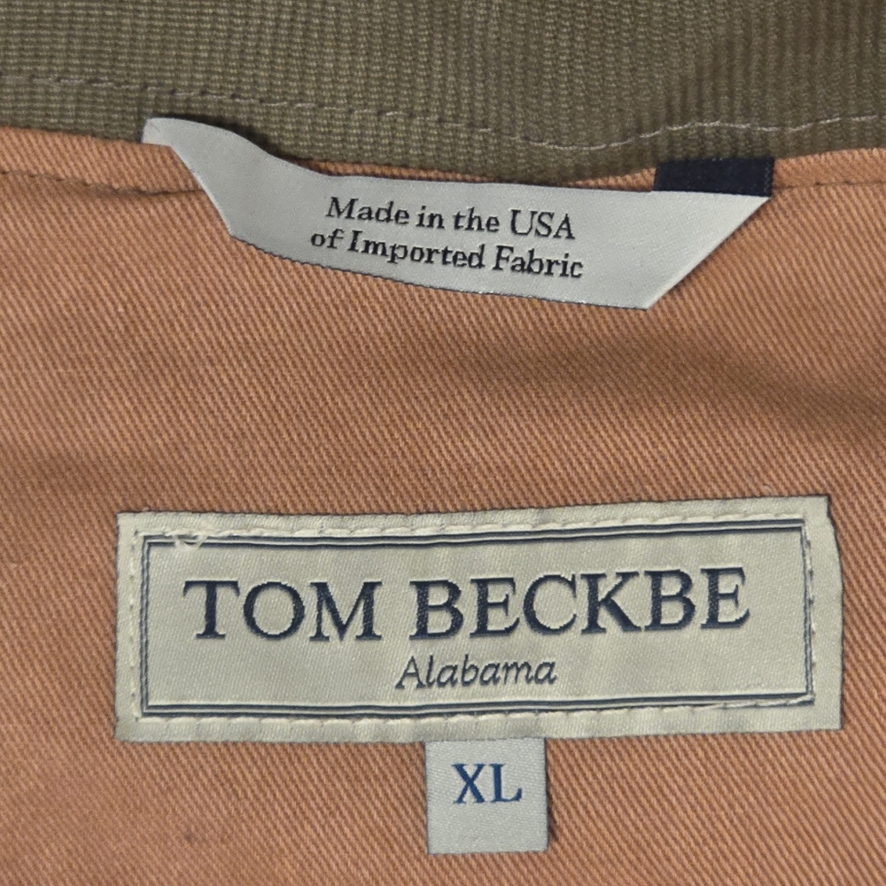 Men's Brown Waxed Canvas Utility Vest - Picture 4 of 5